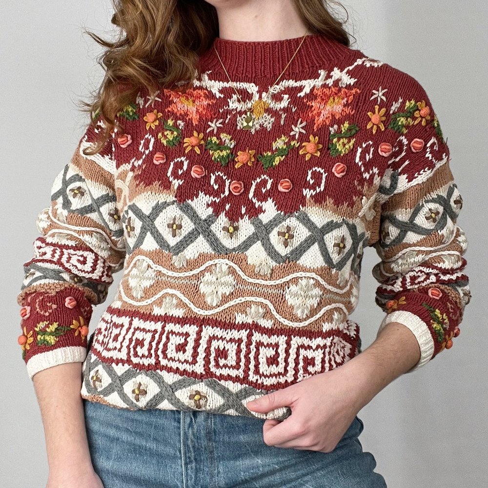 Vintage Cottagecore Hand Knit Crochet Embroidered Floral Sweater Grandma Cute - Picture 4 of 7